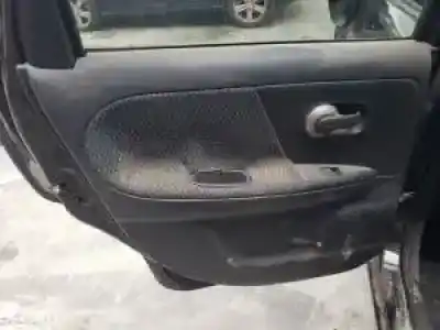 Veículo de Sucata nissan note (e11e) k9k276 do ano 2006 alimentado 