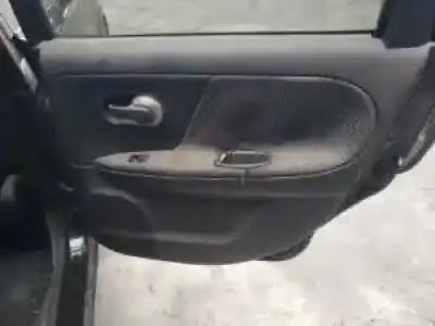 Veículo de Sucata nissan note (e11e) k9k276 do ano 2006 alimentado 