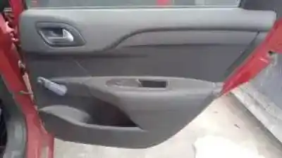 Veículo de Sucata citroen c4 berlina (b7) 9h06 do ano 2011 alimentado 