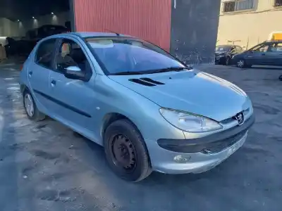 Здавання транспортного засобу peugeot                                            206 berlina                                                                                                                                                                                                                                                xt                                                                                                                                                                                                                                                         року 2002 потужний nfu