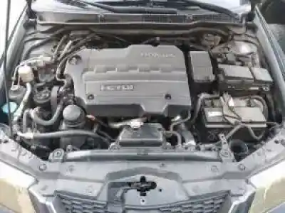 Veículo de Sucata honda accord tourer (cn/cm) n22a1 do ano 2003 alimentado 