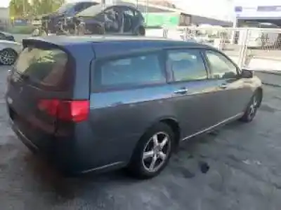 Veículo de Sucata honda accord tourer (cn/cm) n22a1 do ano 2003 alimentado 