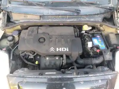 Veículo de Sucata citroen c2 (jm_) 1.6 do ano 2004 alimentado 