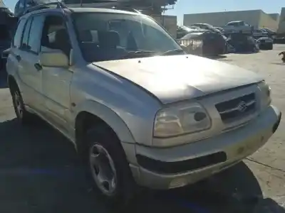 Veicolo di demolizione suzuki grand vitara i (ft, ht) 2.0 4x4 (sq 420) dell'anno 1998 alimentato 