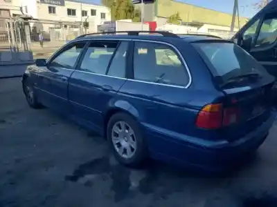 Veículo de Sucata bmw serie 5 touring (e39) d-256d1 do ano 2000 alimentado 