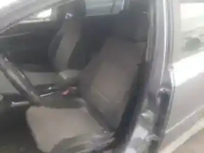 Veículo de Sucata opel vectra c caravan y22dtr do ano 2003 alimentado 