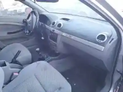 Sloopvoertuig daewoo lacetti f16d3 van het jaar 2004 aangedreven 