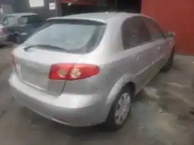 Sloopvoertuig daewoo lacetti f16d3 van het jaar 2004 aangedreven 