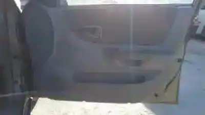 Veicolo di demolizione hyundai accent (lc) g4ea dell'anno 1999 alimentato 