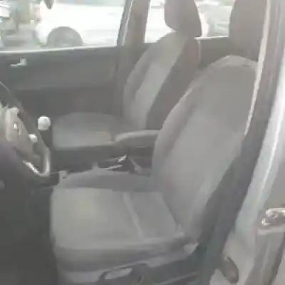 Scrapping Vehicle ford focus c-max (cap) aoda.aodb.syda.g6da.hwda of the year 2003 powered 