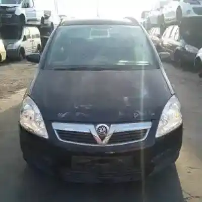 Veicolo di demolizione opel zafira b d-z19dt dell'anno 2005 alimentato 