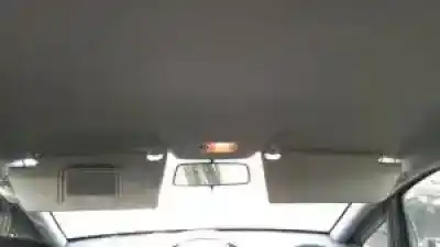 Veicolo di demolizione opel zafira b d-z19dt dell'anno 2005 alimentato 