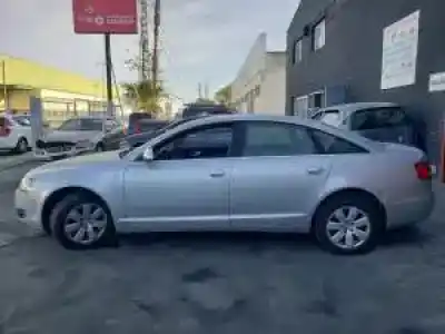 Veículo de Sucata audi a6 berlina (4f2) bmk do ano 2004 alimentado 