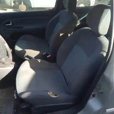 Утилизация автомобиля renault clio ii fase ii (b/cb0) d4f722 года 2001 питание 