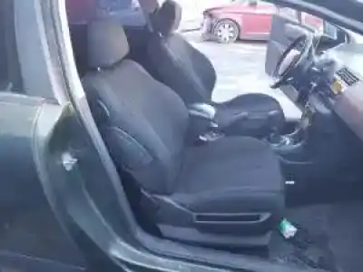 Scrapping Vehicle citroen c4 coupe 9hy of the year 2004 powered 