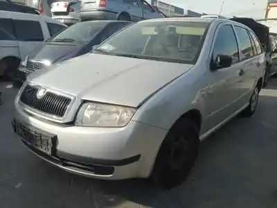 Sloopvoertuig skoda                                              fabia familiar (6y5)                                                                                                                                                                                                                                       classic                                                                                                                                                                                                                                                    van het jaar 2003 aangedreven asy