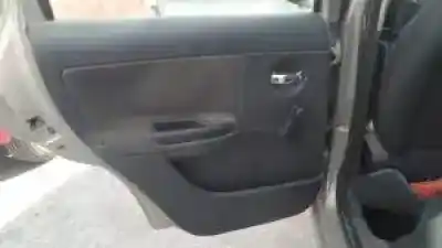 Veículo de Sucata citroen c3 8hz do ano 2002 alimentado 