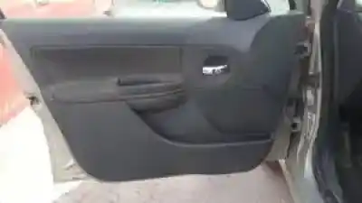 Veículo de Sucata citroen c3 8hz do ano 2002 alimentado 