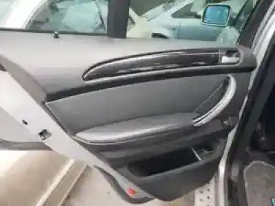 Scrapping Vehicle bmw x5 (e53) m57-306d1 of the year 2001 powered 