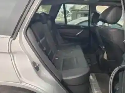 Scrapping Vehicle bmw x5 (e53) m57-306d1 of the year 2001 powered 