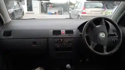 Здавання транспортного засобу skoda fabia familiar (6y5) azq року 2000 потужний 