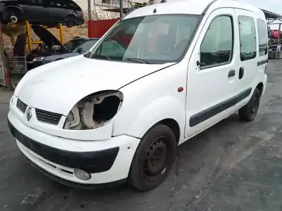 Vehículo de desguace RENAULT KANGOO (F/KC0) Luxe Privilege del año 2005 con motor K9K704