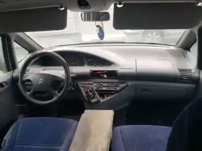 Sloopvoertuig citroen jumpy rhz van het jaar 2000 aangedreven 
