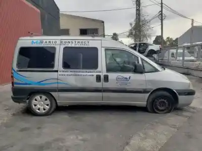 Sloopvoertuig citroen jumpy rhz van het jaar 2000 aangedreven 