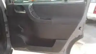 Veículo de Sucata opel zafira a y20dth do ano 2004 alimentado 