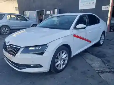 Scrapping Vehicle skoda                                              superb (3v3)                                                                                                                                                                                                                                               crlb of the year 2015 powered 