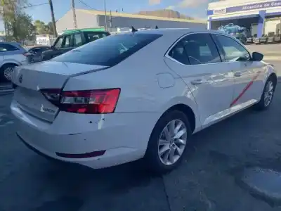 Scrapping Vehicle skoda                                              superb (3v3)                                                                                                                                                                                                                                               crlb of the year 2015 powered 