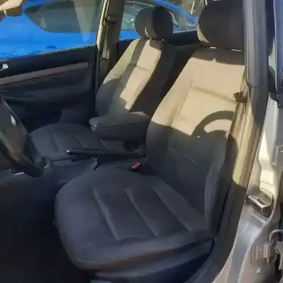 Veículo de Sucata audi a4 berlina (b5) avv do ano 1994 alimentado 