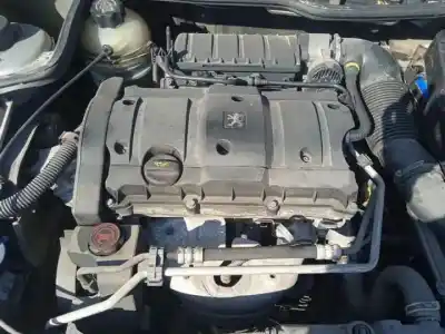 Veículo de Sucata peugeot 206 cc nfu(tu5jp4) do ano 2001 alimentado 