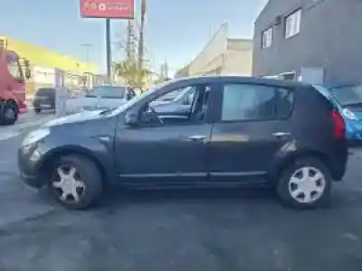 Veículo de Sucata dacia sandero 1.6 lpg do ano 2008 alimentado 