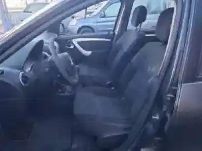 Veículo de Sucata dacia sandero 1.6 lpg do ano 2008 alimentado 