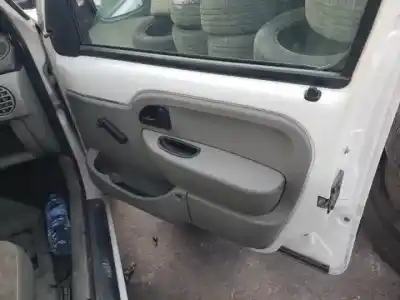 Scrapping Vehicle renault kangoo i (f/kc0) k9kb7 of the year 2005 powered 