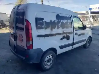 Scrapping Vehicle renault kangoo i (f/kc0) k9kb7 of the year 2005 powered 