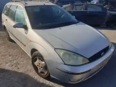 Veículo de Sucata ford focus turnier (cak) ffda do ano 1998 alimentado 