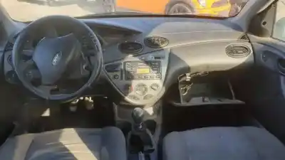 Veículo de Sucata ford focus turnier (cak) ffda do ano 1998 alimentado 