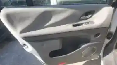 Scrapping Vehicle renault espace iv (jk0) f9q820 of the year 2002 powered 