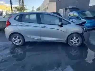 Veículo de Sucata honda jazz (gk) l13b2 do ano 2015 alimentado 