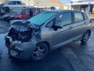 Veículo de Sucata honda jazz (gk) l13b2 do ano 2015 alimentado 