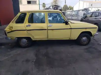 Vehículo de desguace renault 6 tl confort del año 1979 con motor 85098