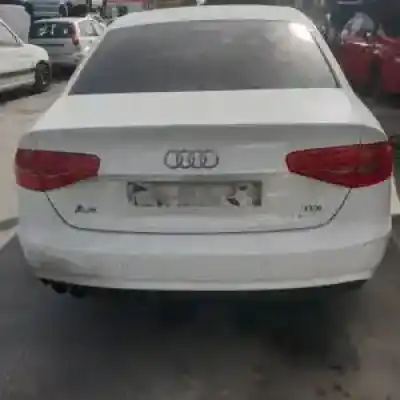 Veicolo di demolizione audi a4 berlina (b8) cjca dell'anno 2007 alimentato 