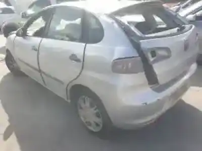 Veicolo di demolizione seat ibiza (6l1) bky dell'anno 2006 alimentato 