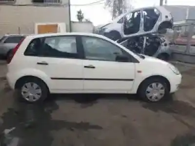 Veículo de Sucata ford fiesta (cbk) g/fxjb do ano 2001 alimentado 