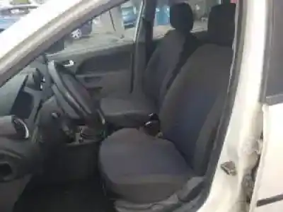 Veículo de Sucata ford fiesta (cbk) g/fxjb do ano 2001 alimentado 