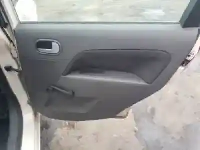 Veículo de Sucata ford fiesta (cbk) g/fxjb do ano 2001 alimentado 