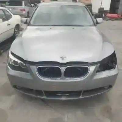 Veículo de Sucata bmw 5 (e60) 520 i do ano 2003 alimentado 