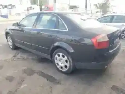Veículo de Sucata audi a4 berlina (8e) awa do ano 2002 alimentado 